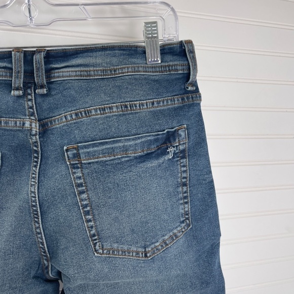 NWT The Perfect Jean 31W X 26L Slim Fit Cowboy Yellow Tint - Picture 7 of 11